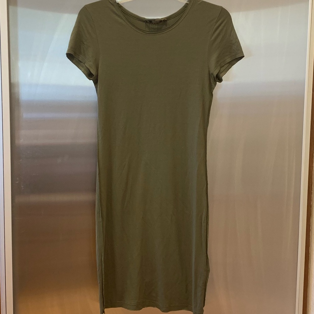 Alice + Olivia Dress